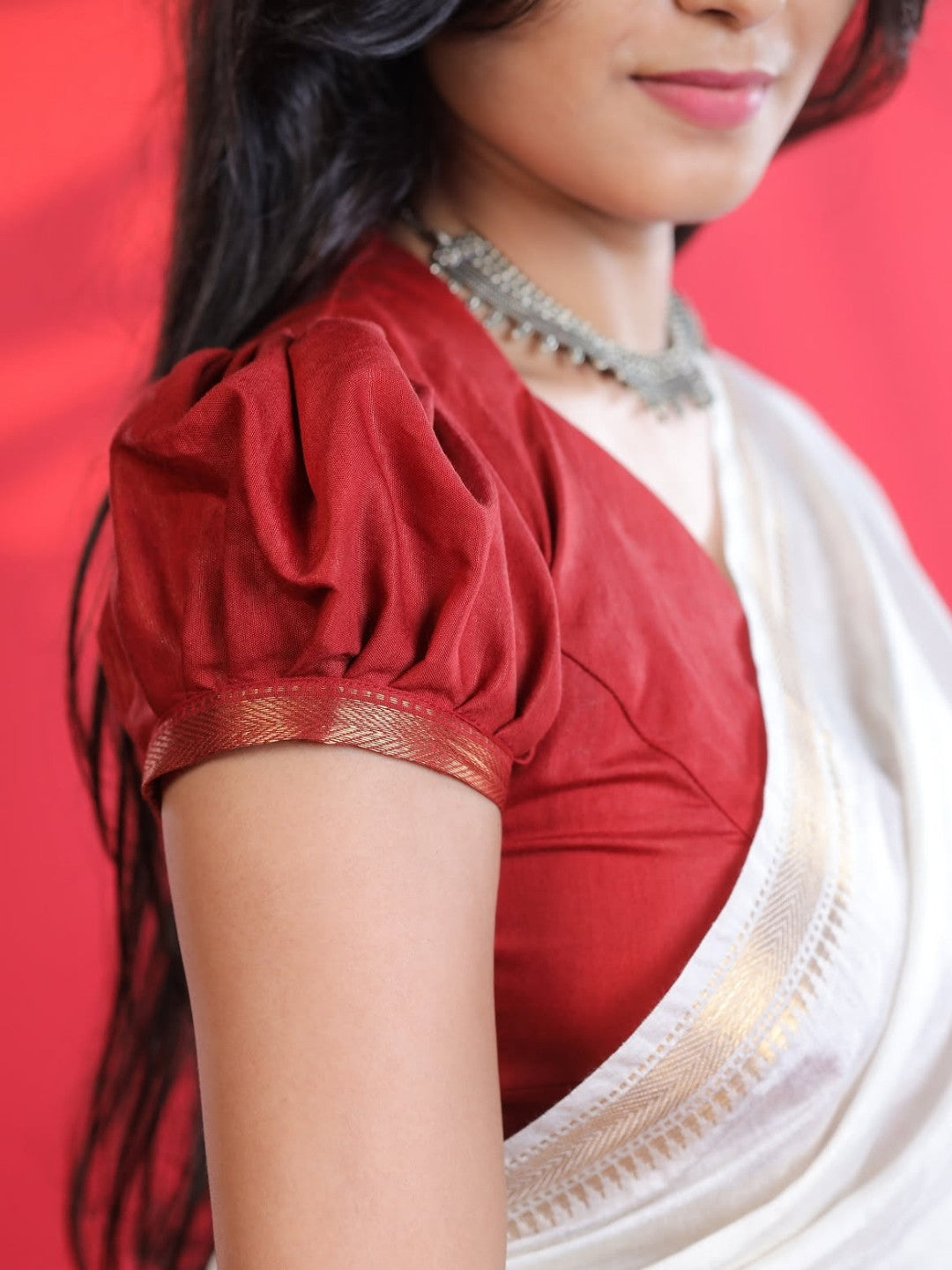 Handloom Mangalagiri Silk Cotton Saree – Off White with Gold Zari Border | OV14